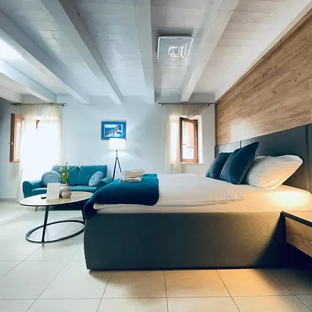 Apartman With Free Parking Fažana