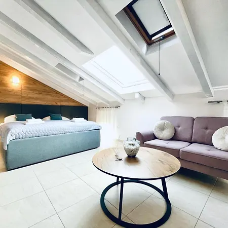 With Free Parking Apartment Fazana