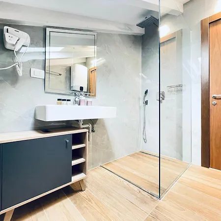 Apartment With Free Parking Fazana